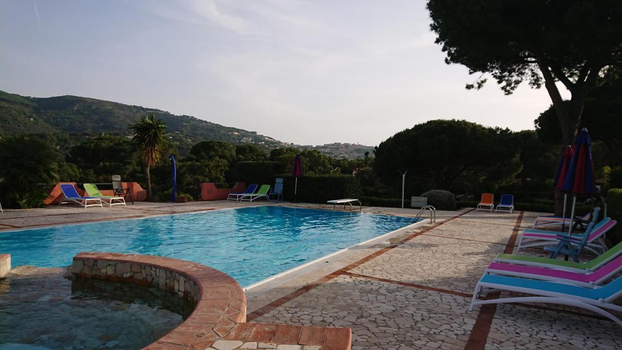 Residence Melograno Capoliveri  Exterior photo